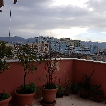 Veranda Rooms And Apartments Tirana Eksteriør billede